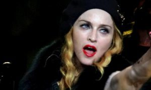 Madonna acusada de ser una vidente